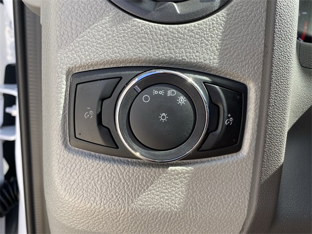 2026 Ford E-350 Base photo 17