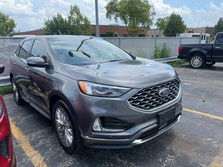 2022 Ford Edge Titanium
