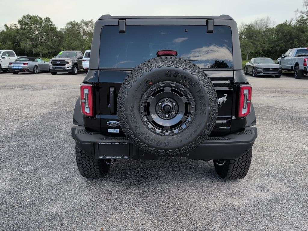 2025 Ford Bronco Badlands photo 3