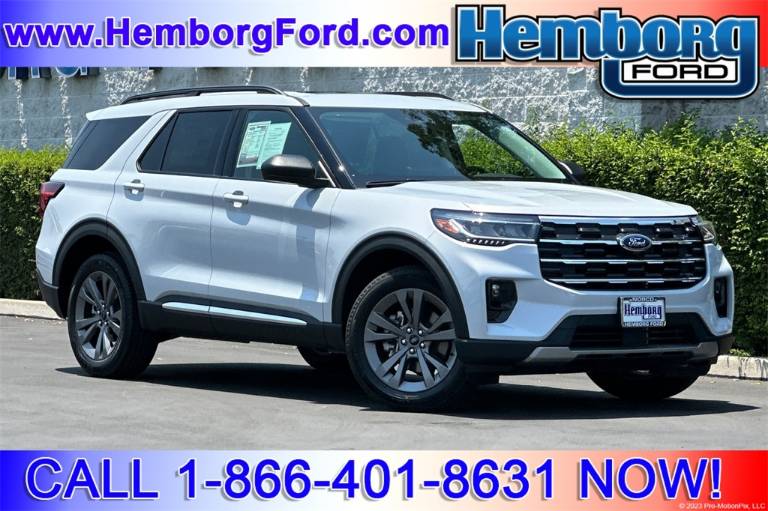 2025 Ford Explorer Active