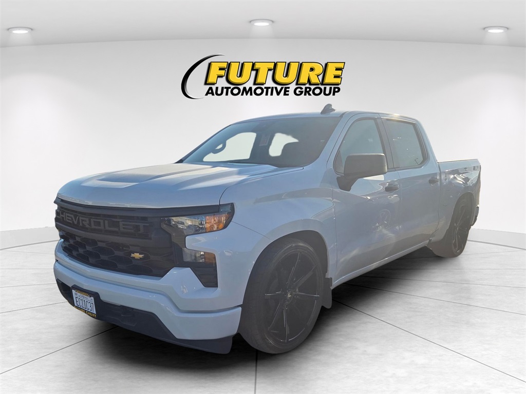 2025 Chevrolet Silverado 1500 Custom