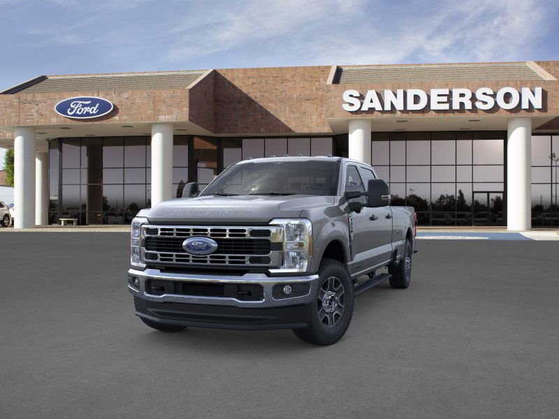 2025 Ford F-350 XLT photo 3