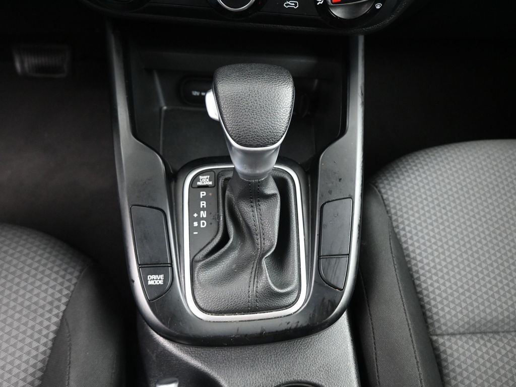 2023 Kia Soul LX photo 9