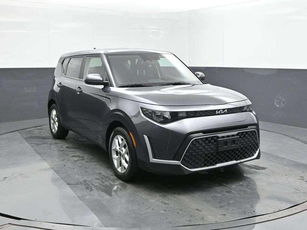 2023 Kia Soul LX photo 21