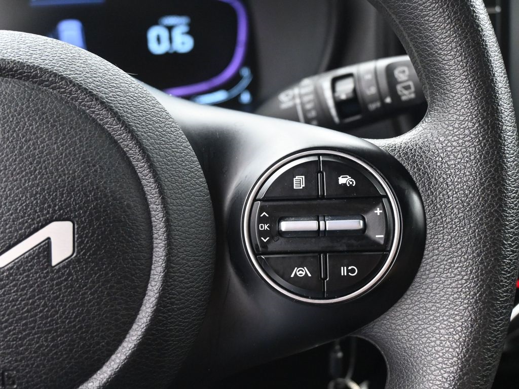 2023 Kia Soul LX photo 27