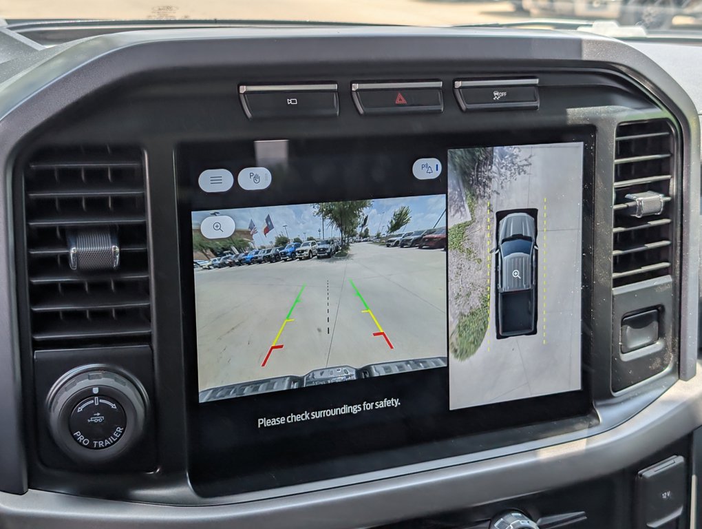 2024 Ford F-150 Lightning XLT photo 14
