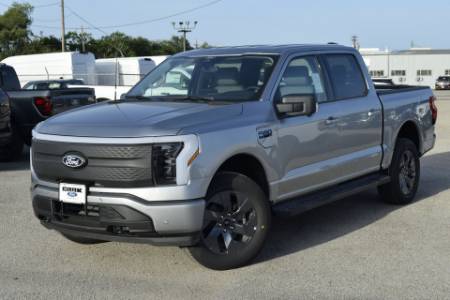 2025 Ford F-150 Lightning Flash