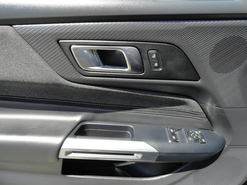 2024 Ford Mustang GT photo 10