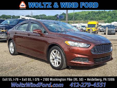 2016 Ford Fusion SE