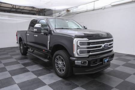 2025 Ford Super Duty F-250 SRW Platinum