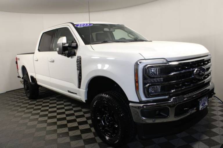 2023 Ford Super Duty F-250 SRW LARIAT