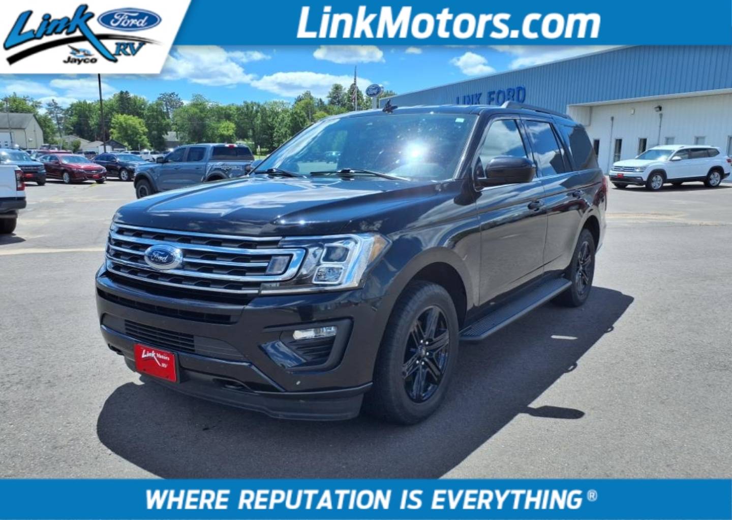 2021 Ford Expedition XLT's photo