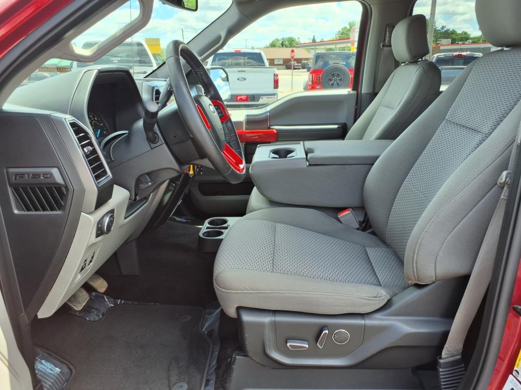 2018 Ford F-150 XLT photo 10