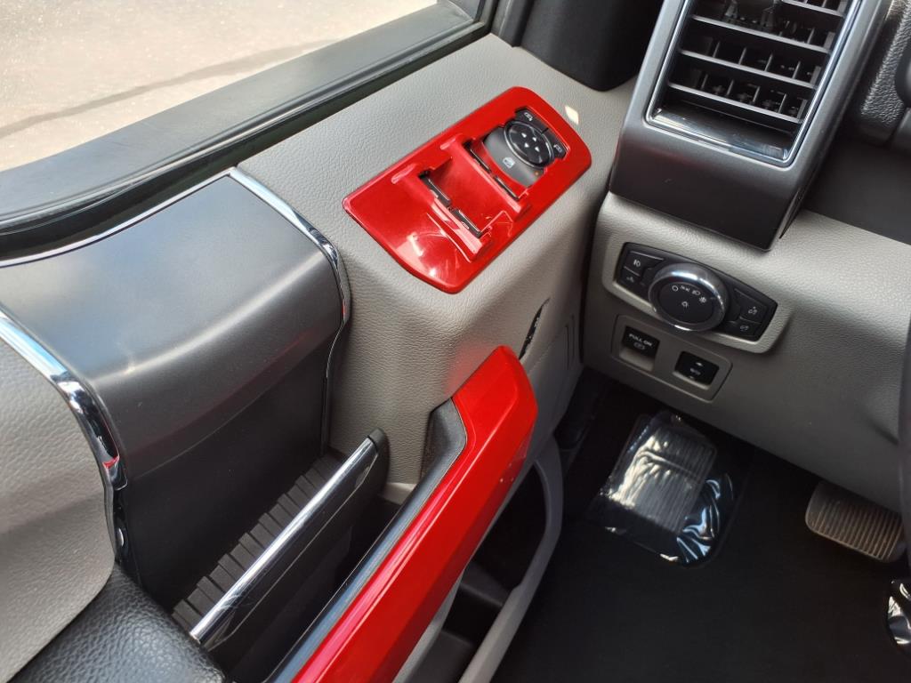 2018 Ford F-150 XLT photo 18