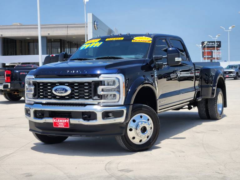 2023 Ford Super Duty F-450 DRW LARIAT