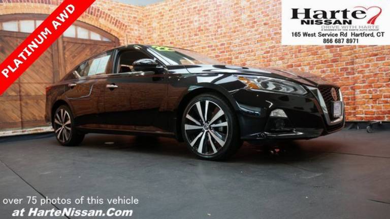 2022 Nissan Altima 2.5 Platinum