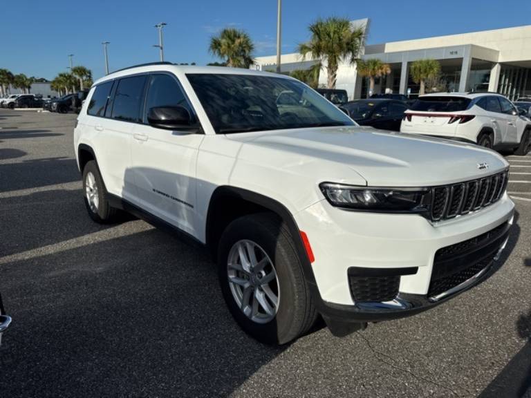 2023 Jeep Grand Cherokee L Laredo