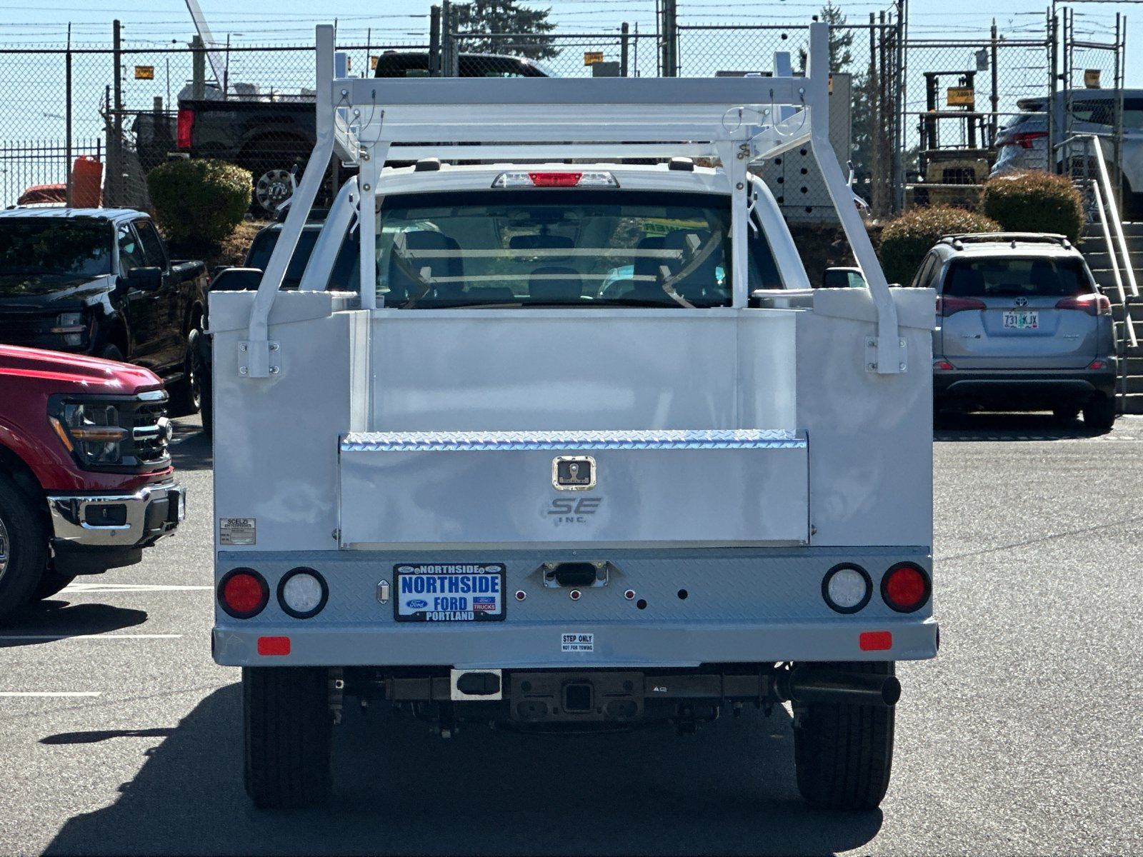 2025 Ford F-350 photo 3