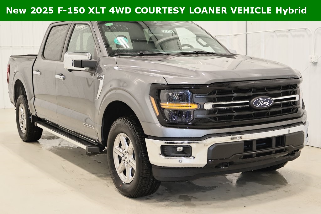 2025 Ford F-150 XLT photo 2