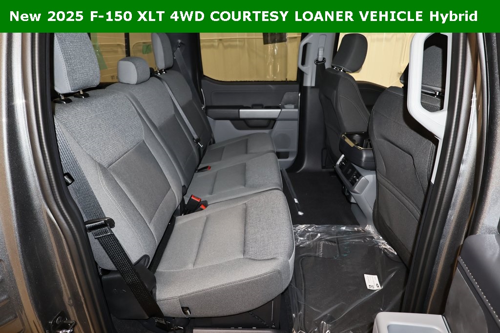 2025 Ford F-150 XLT photo 10