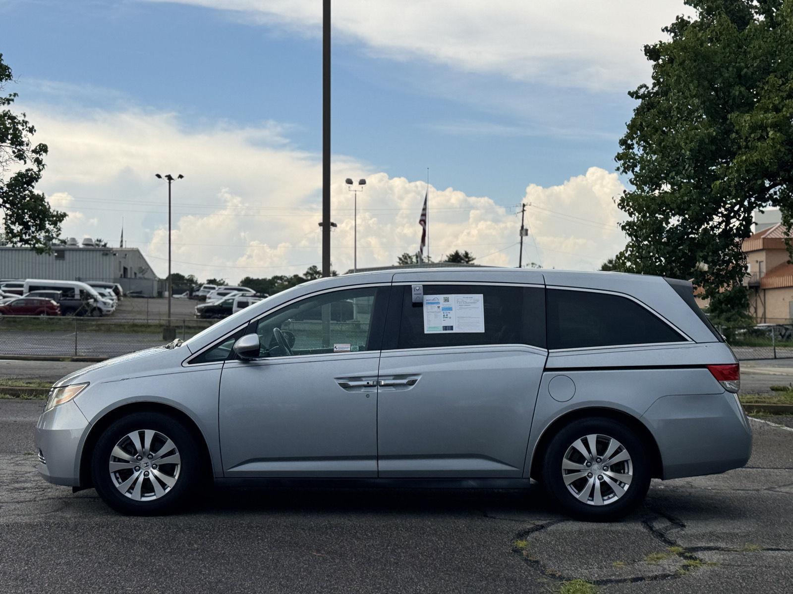 2016 Honda Odyssey EX-L photo 4