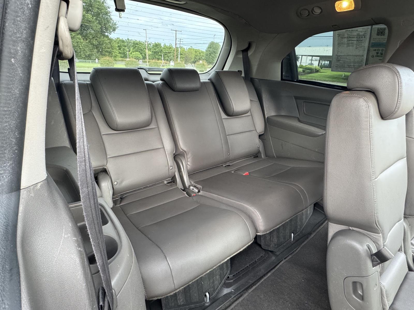 2016 Honda Odyssey EX-L photo 15