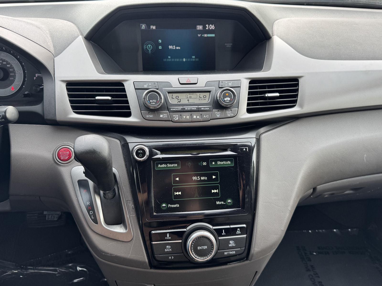 2016 Honda Odyssey EX-L photo 21