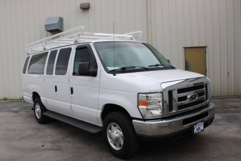 2014 Ford Econoline Wagon XLT