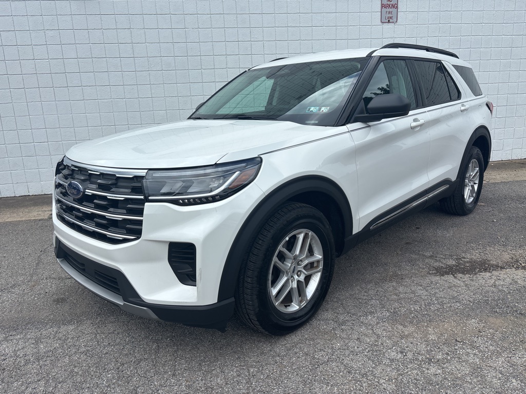 New 2025 Ford Explorer Active