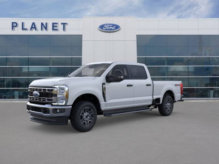 2025 Ford Super Duty F-250 SRW XLT 4WD Crew Cab 6.75' Box