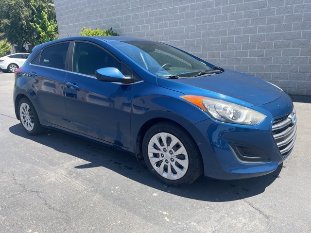2016 Hyundai Elantra GT Base