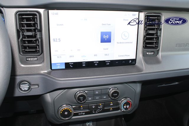 2025 Ford Bronco Base photo 9