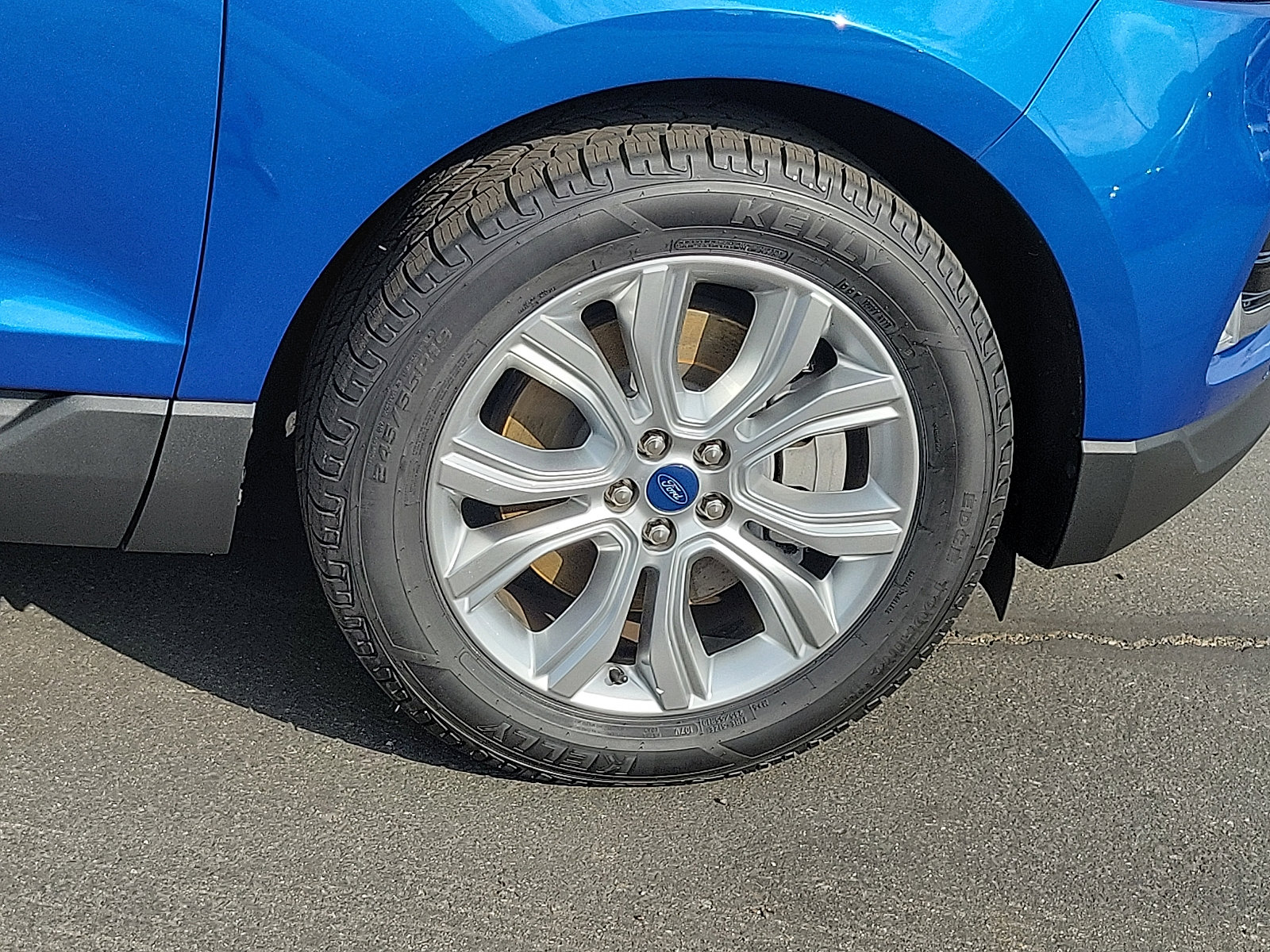 2022 Ford Edge Titanium photo 12