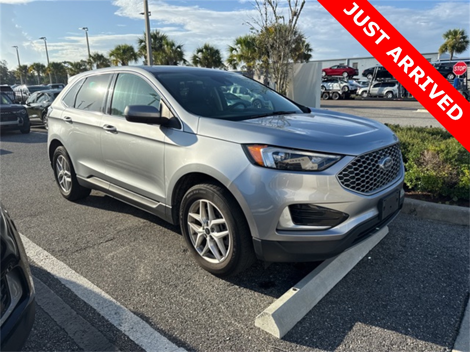 Used 2023 Ford Edge SEL
