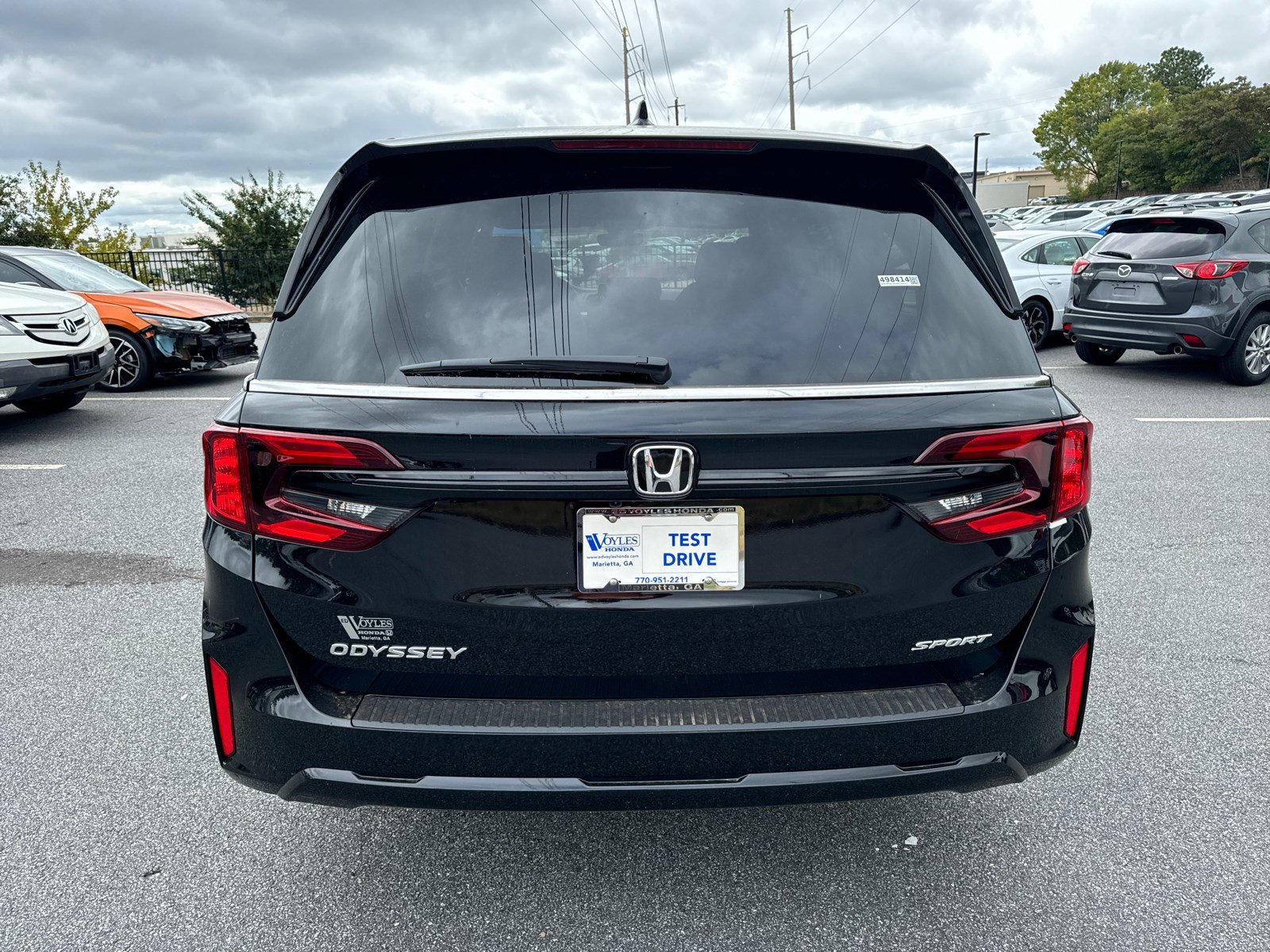 2025 Honda Odyssey photo 2