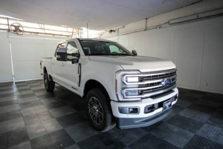 2025 Ford Super Duty F-250 SRW Platinum