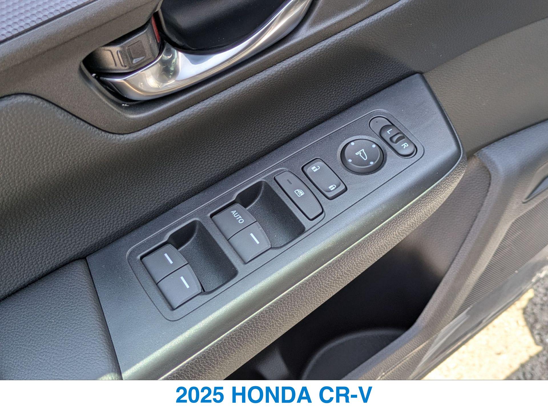 2025 Honda CR-V LX photo 9