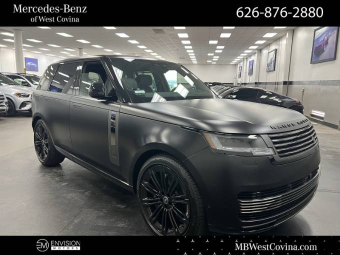 2025 Land Rover Range Rover SV