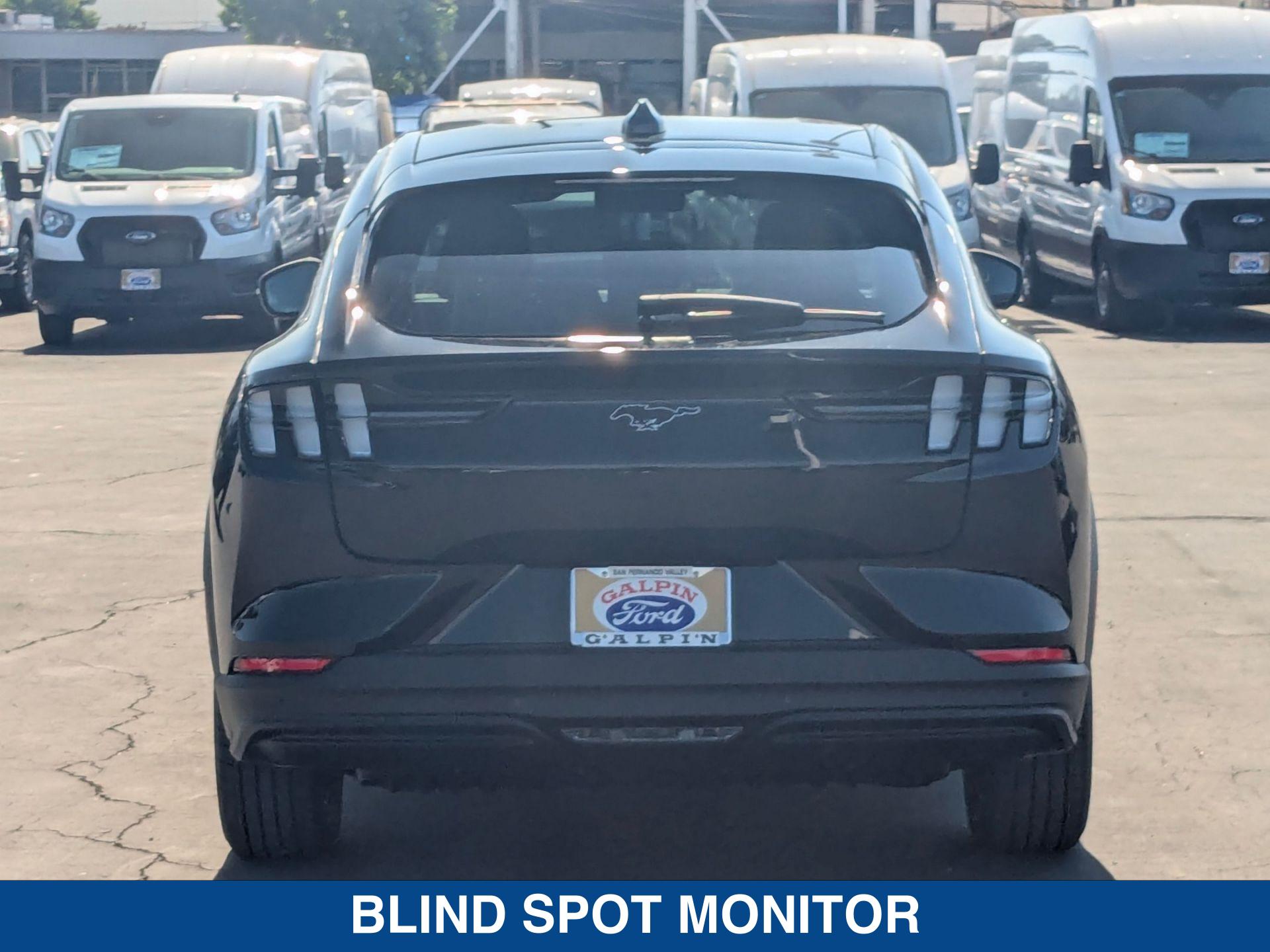 2025 Ford Mustang Mach-E Select photo 7