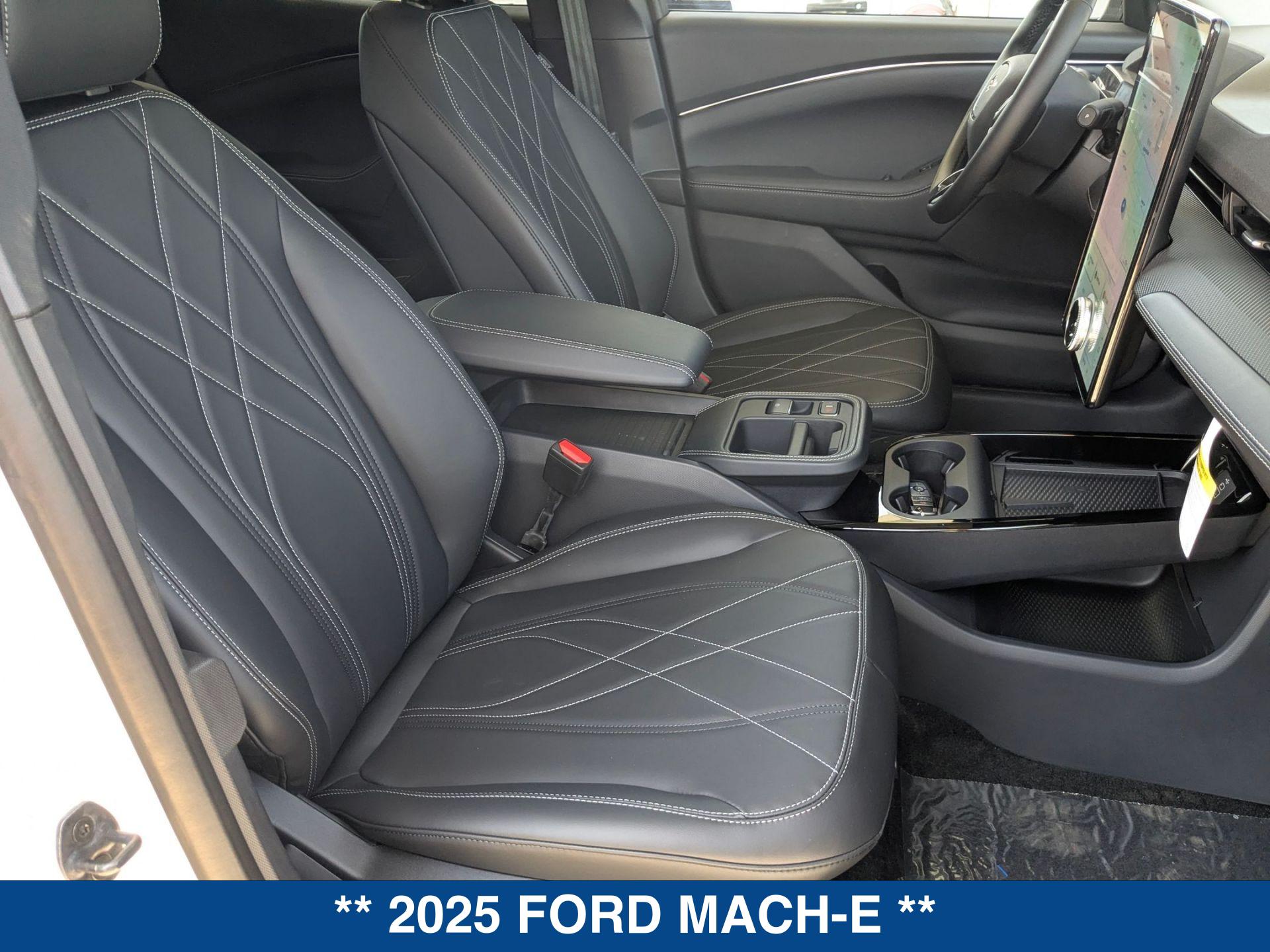 2025 Ford Mustang Mach-E Select photo 21