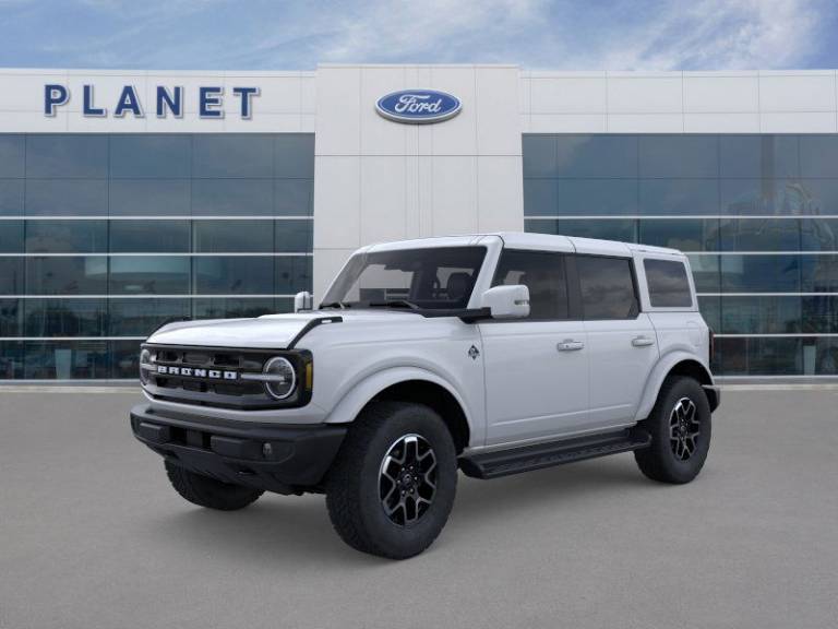 2025 Ford Bronco Outer Banks 4 Door 4X4