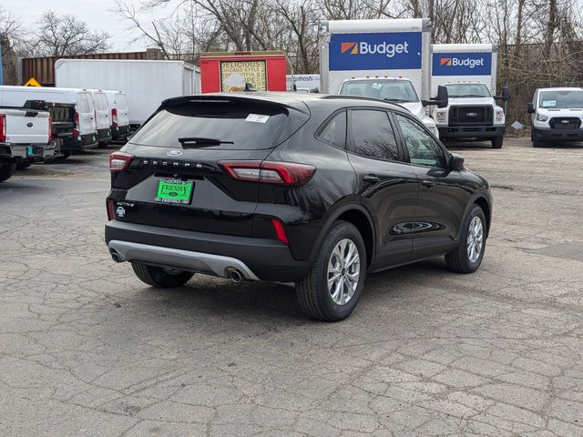 2025 Ford Escape Active photo 2