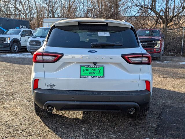 2025 Ford Escape ST-Line photo 4