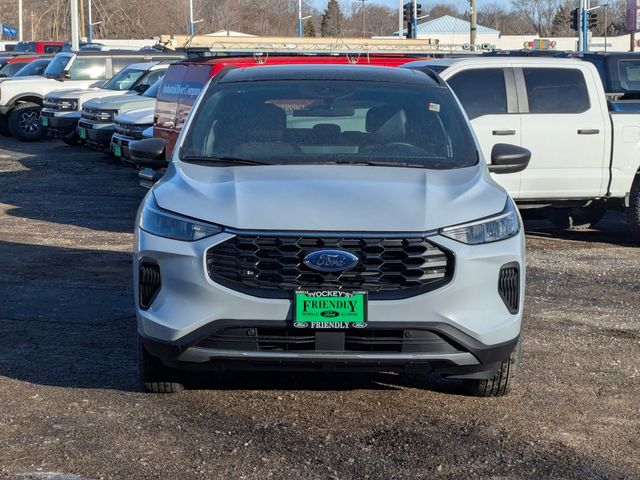 2025 Ford Escape ST-Line photo 8