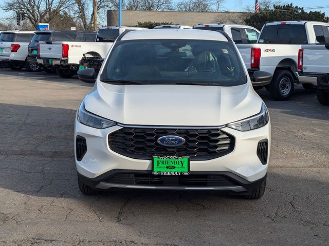 2025 Ford Escape ST-Line photo 4