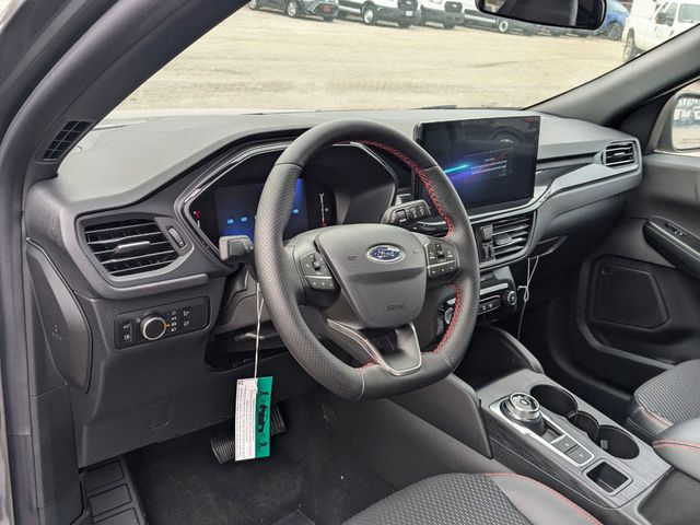2025 Ford Escape ST-Line photo 3
