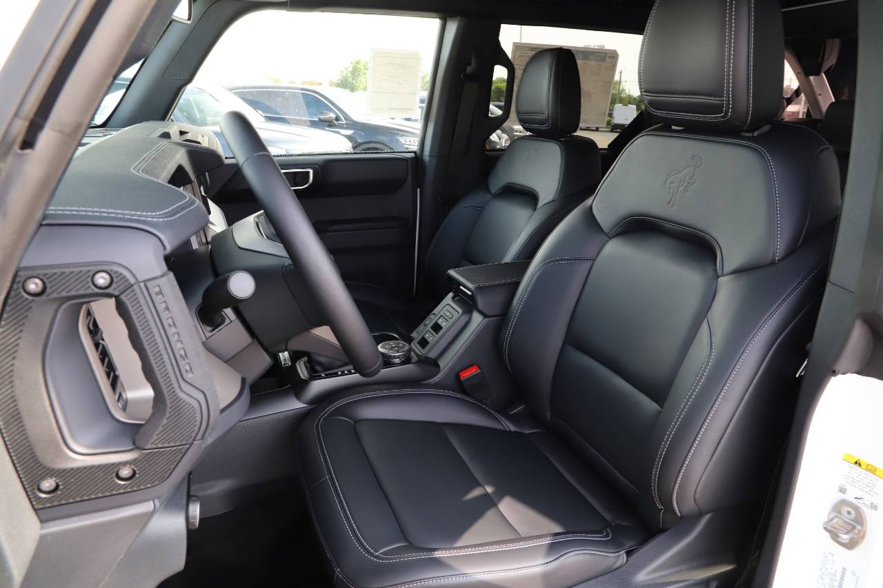 2025 Ford Bronco 4-Door Outer Banks - Photo 16