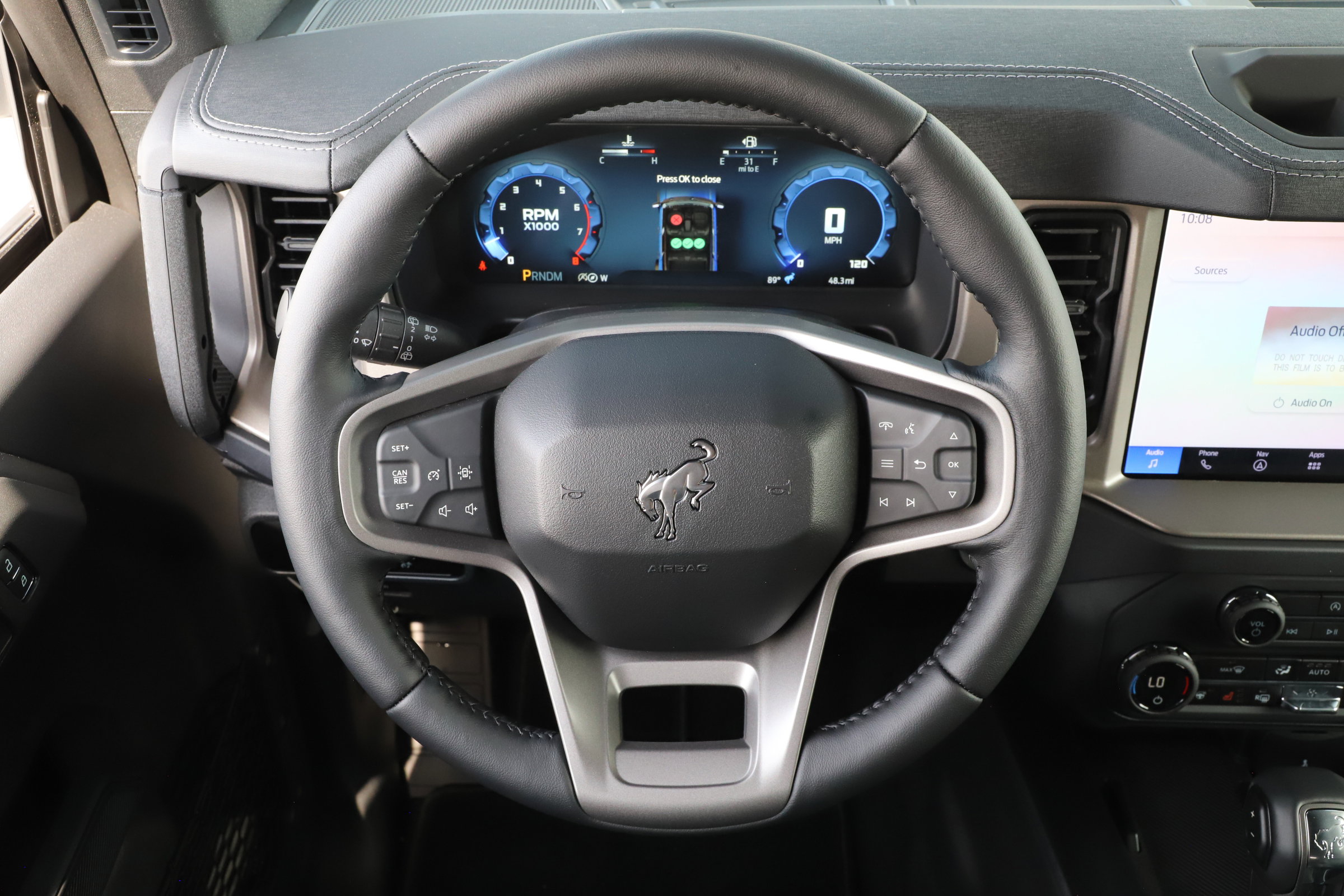 2025 Ford Bronco Outer Banks photo 19
