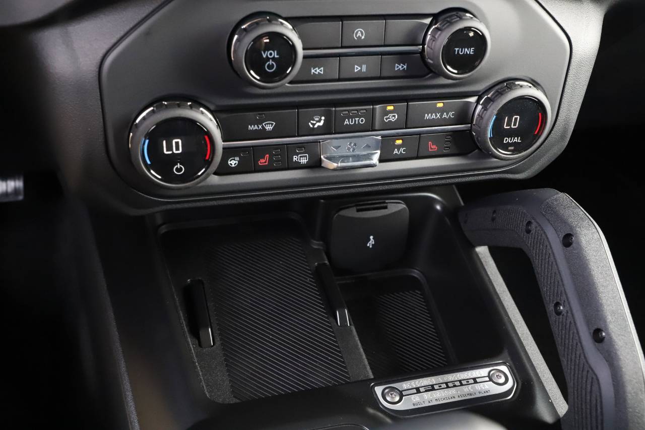 2025 Ford Bronco 4-Door Outer Banks - Photo 32