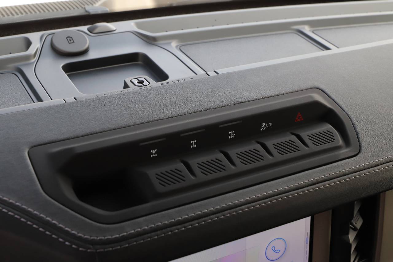 2025 Ford Bronco 4-Door Outer Banks - Photo 35